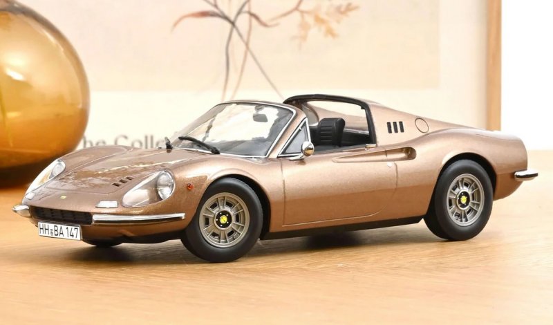 FERRARI Dino 246 GTS - Limited 200 - 1970 - nocciola - NOREV 1:18